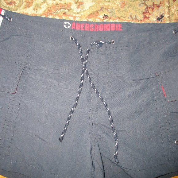 Abercrombie & Fitch Women''s shorts - size S - Picture 6 of 6